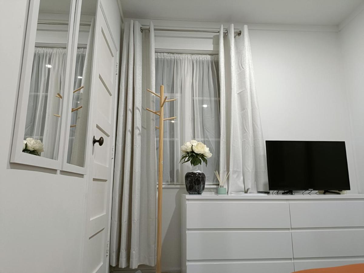 Bright & Comfy Stay In Newly Renovated Home With Parking Auckland Extérieur photo