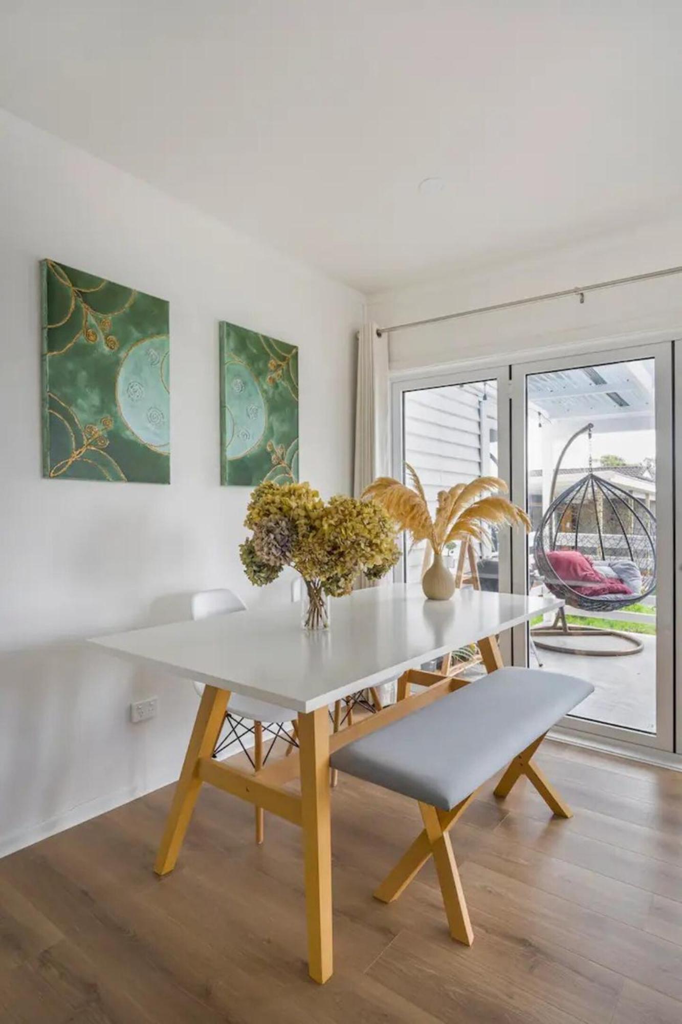 Bright & Comfy Stay In Newly Renovated Home With Parking Auckland Extérieur photo